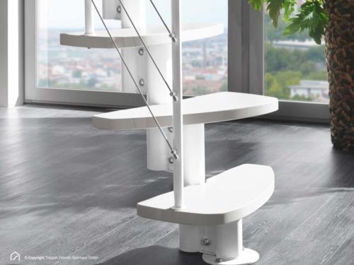 Raumspartreppe Euro Step | Metallfarbe Polar-Weiß | Stufendesign Buche weiß