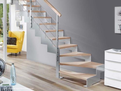 Wangentreppe Intercon Rio mit gewendeltem Verlauf & Geländer