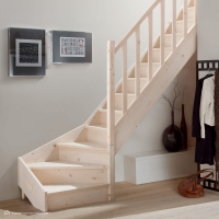 Vorschau: Massivholztreppe Intercon® Savoy | ¼ gewendelter Verlauf